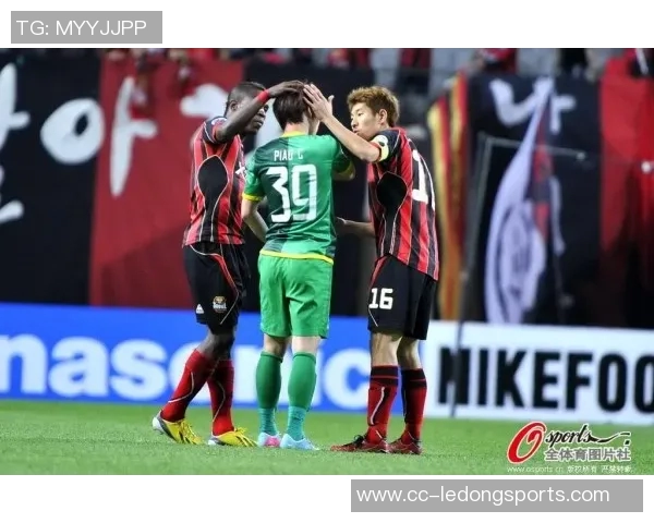 亚冠赛事分析成都遭首尔逆袭海港客场失利回顾