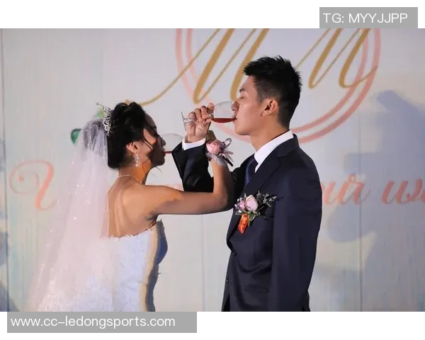 姆巴佩向中国球迷送中秋祝福期待分享月饼和团圆饭的温馨时刻